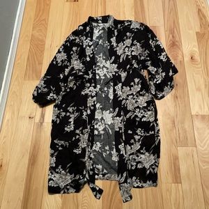 Floral black kimono